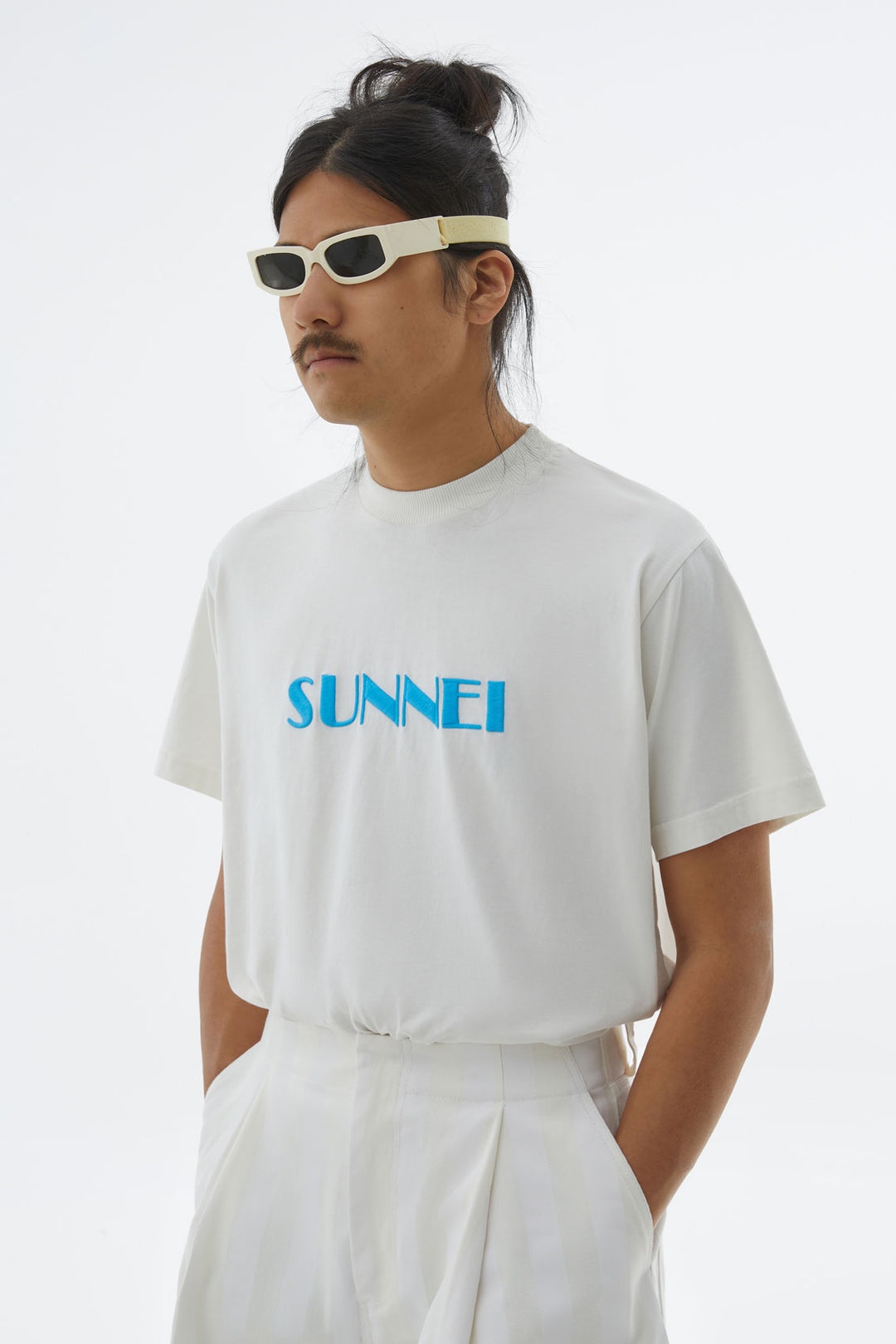 WHITE T-SHIRT WITH LIGHT BLUE EMBROIDERED LOGO - 3