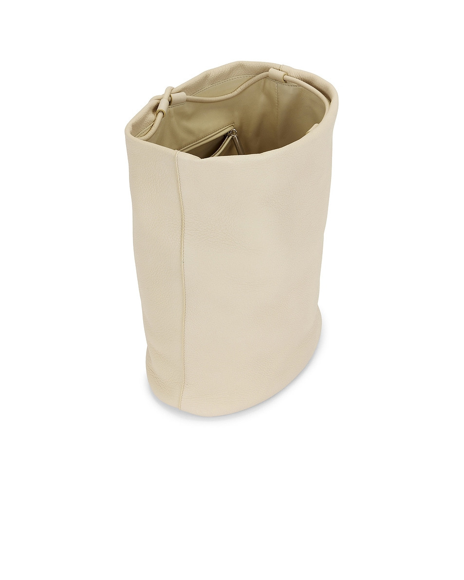 Joe Backpack - 4