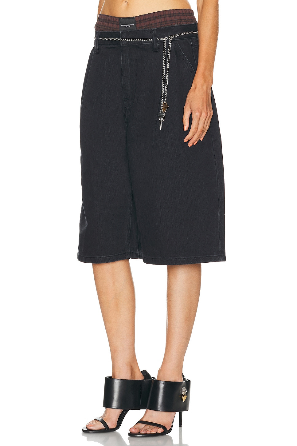 Prestyled Pleated Short - 3