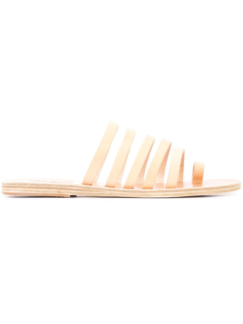 Niki sandals 1