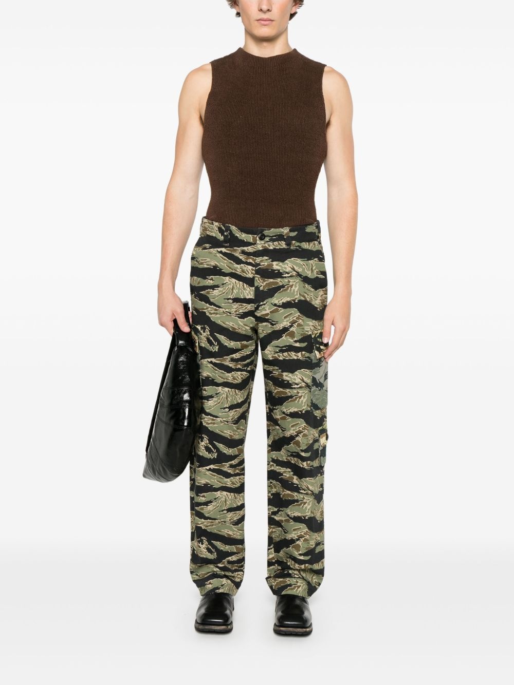 camouflage-pattern cargo pants - 2