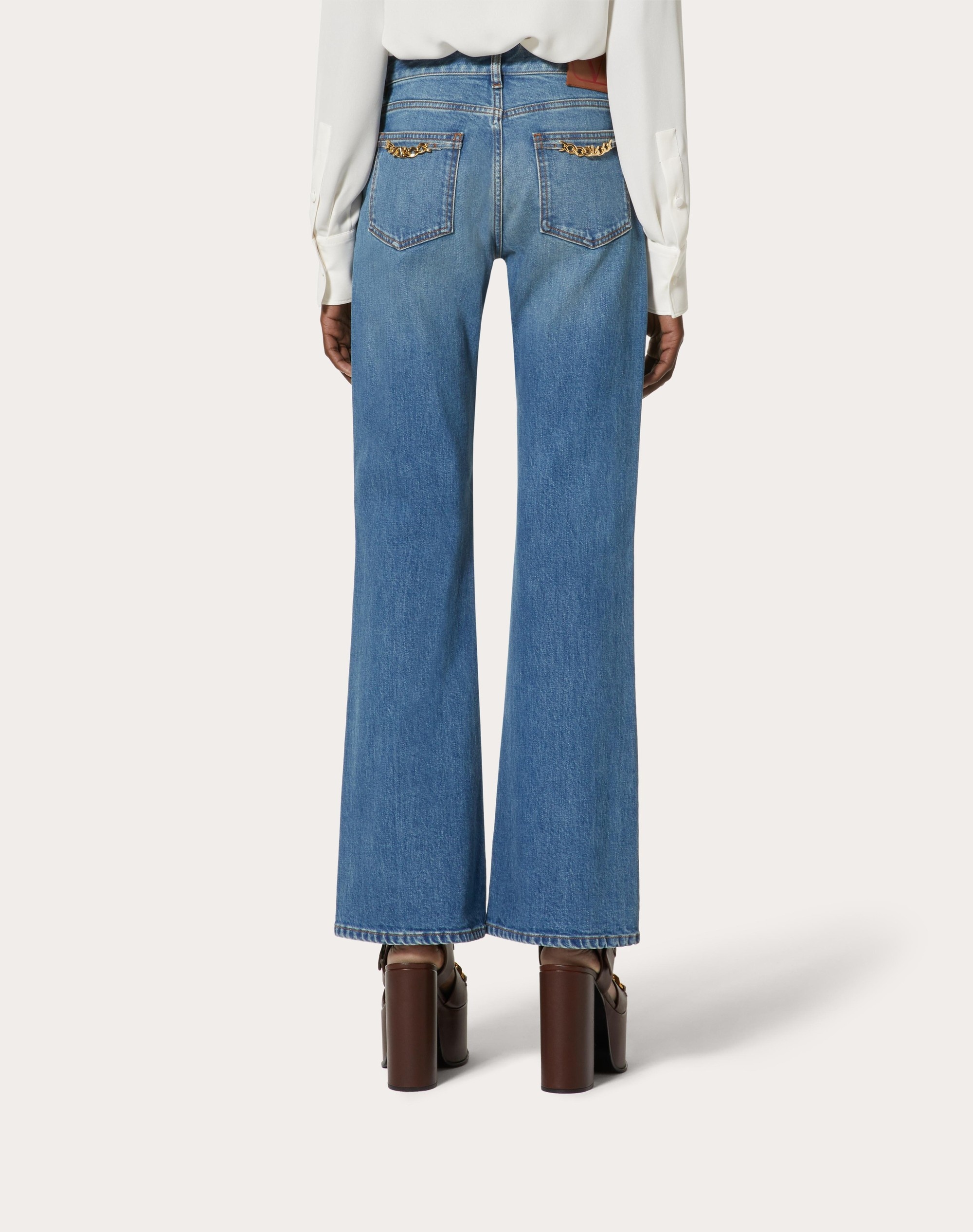 VLOGO CHAIN MEDIUM BLUE DENIM PANTS - 4