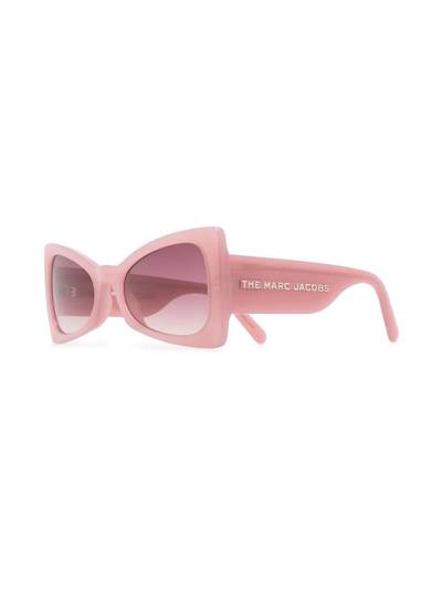 Marc Jacobs cat-eye sunglasses outlook