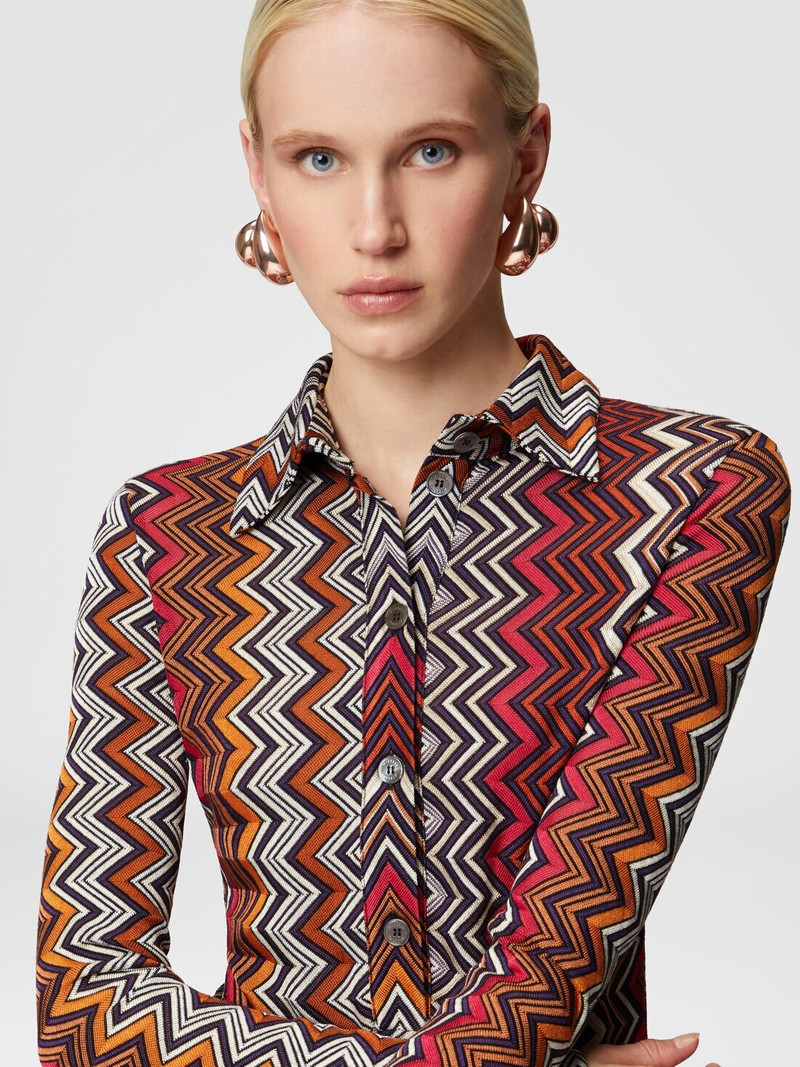 Polo cut dress in viscose and zigzag wool 4