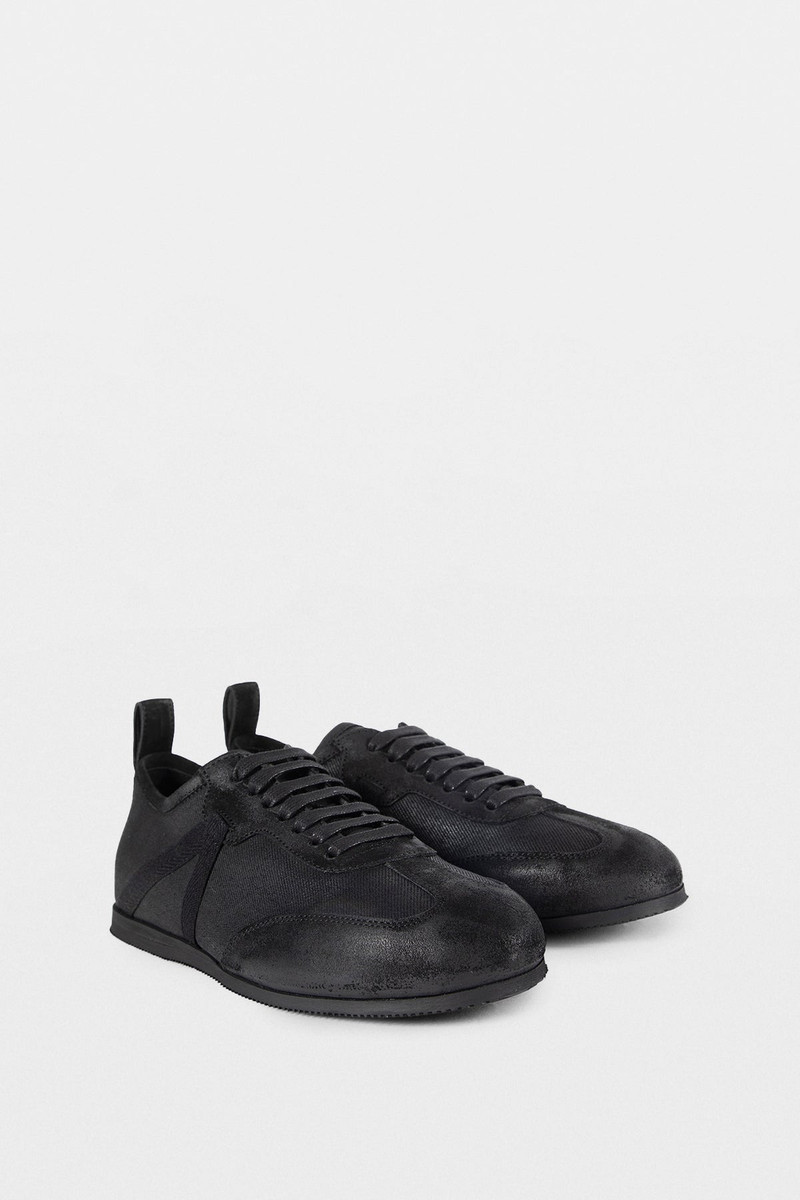 Siru Soft Low Top Boxing Sneakers 1