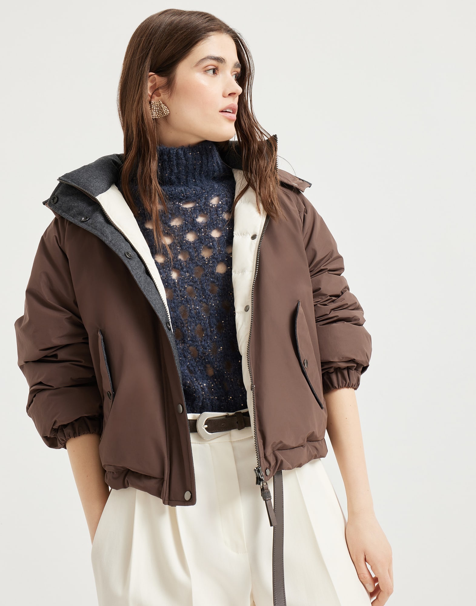 Techno cotton water-resistant taffeta cropped down jacket with detachable hood and shiny zipper pull - 4
