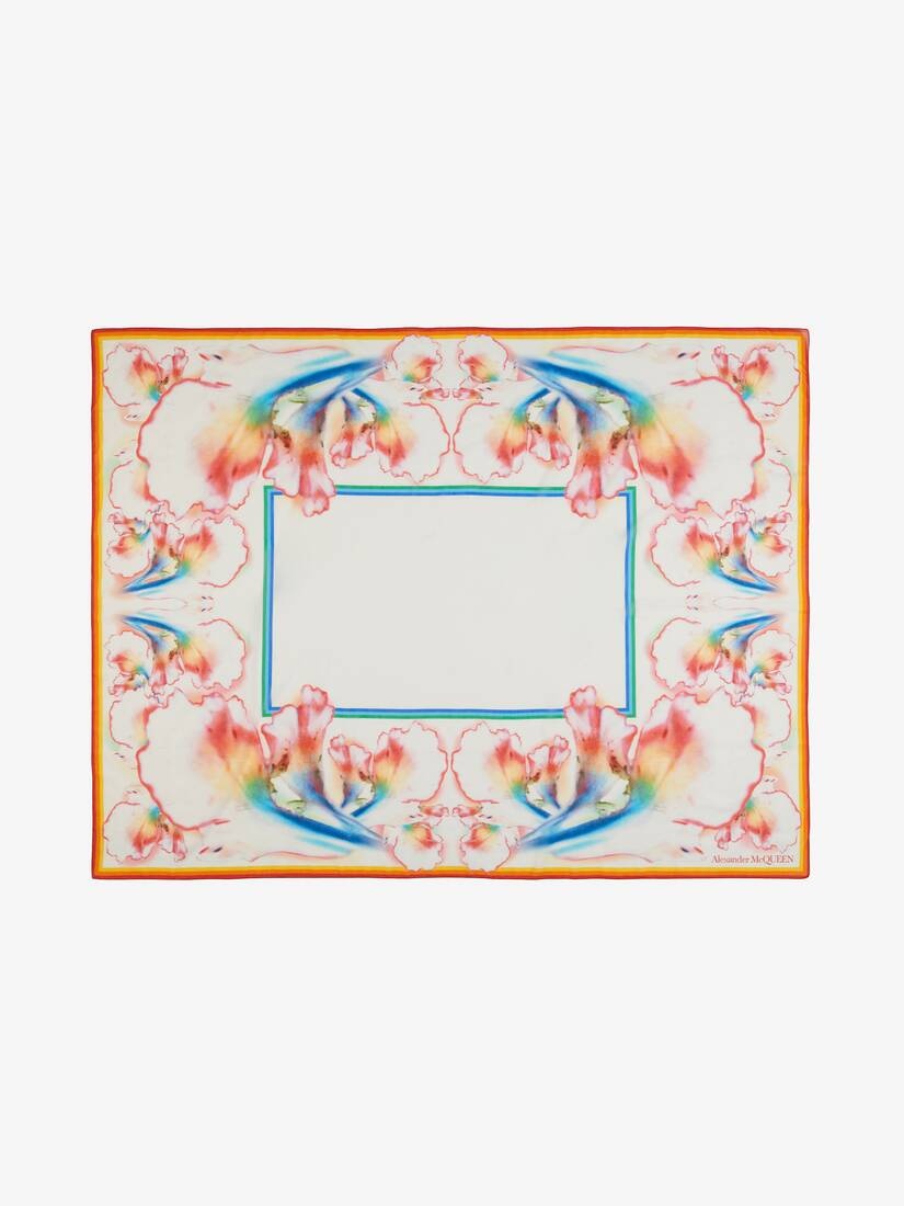 Women's Solarised Garnet Classic Skull Foulard in Ivory/red - 1