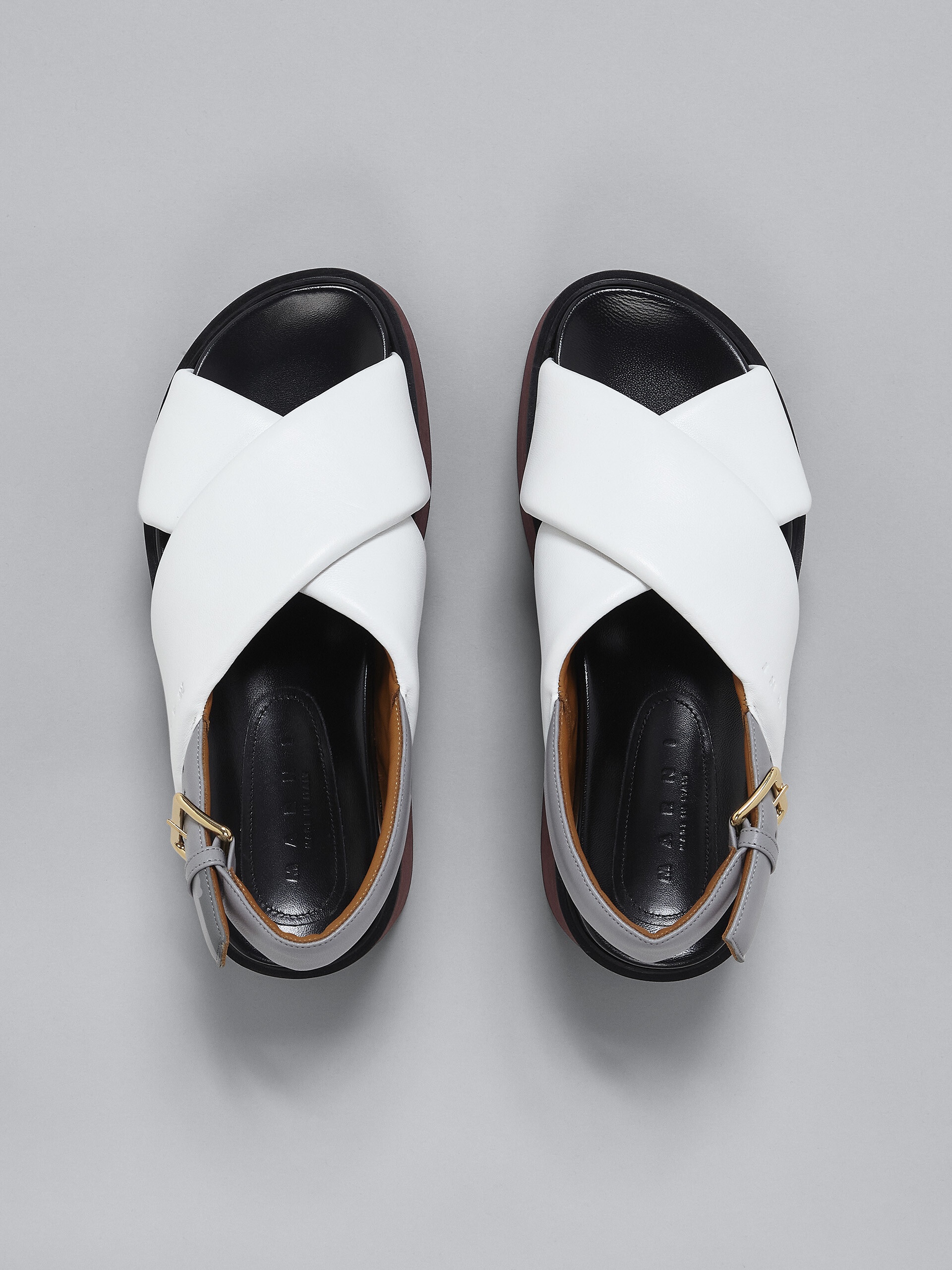 WHITE AND GREY LEATHER WEDGE - 4