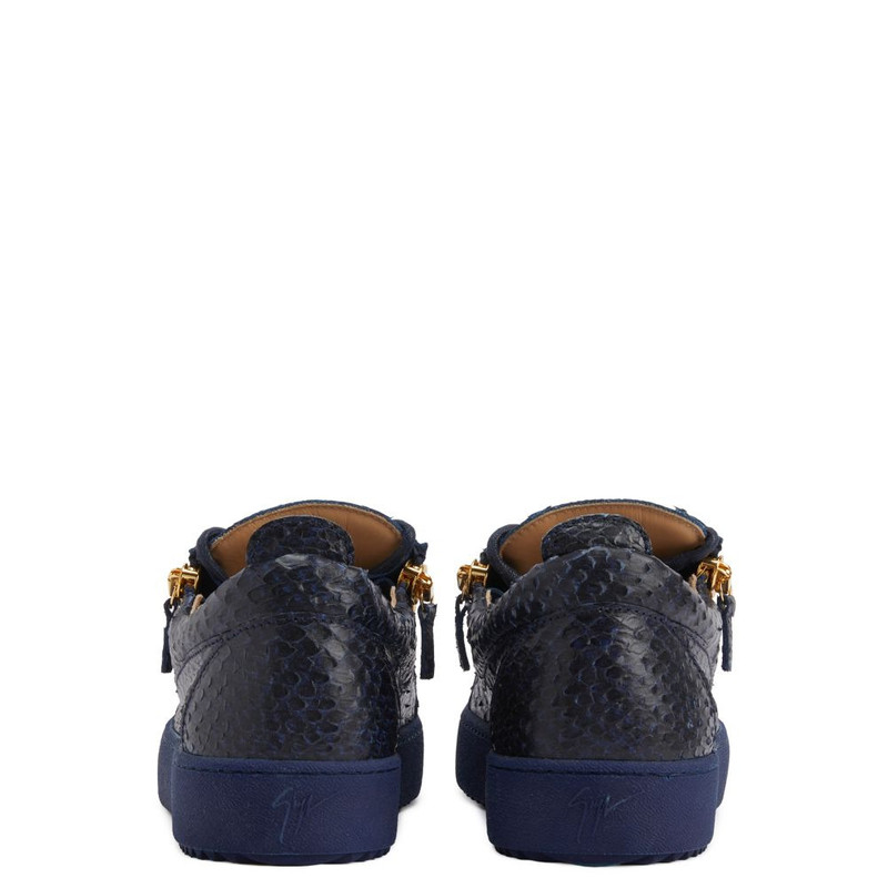 Giuseppe Zanotti Frankie outlook