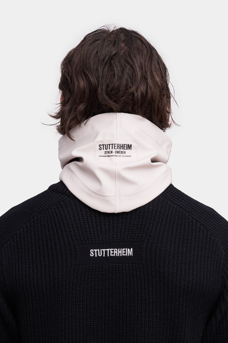 Stutterheim Rain Collar Light Sand outlook