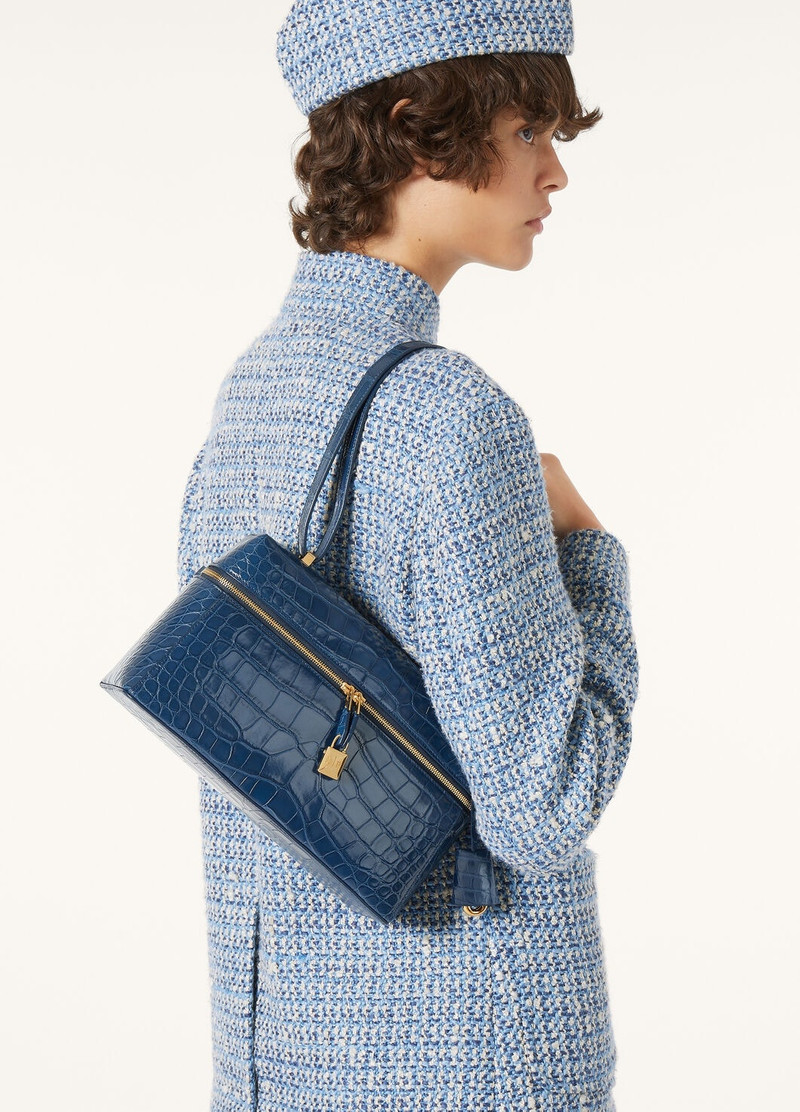Loro Piana Extra Bag L27 outlook