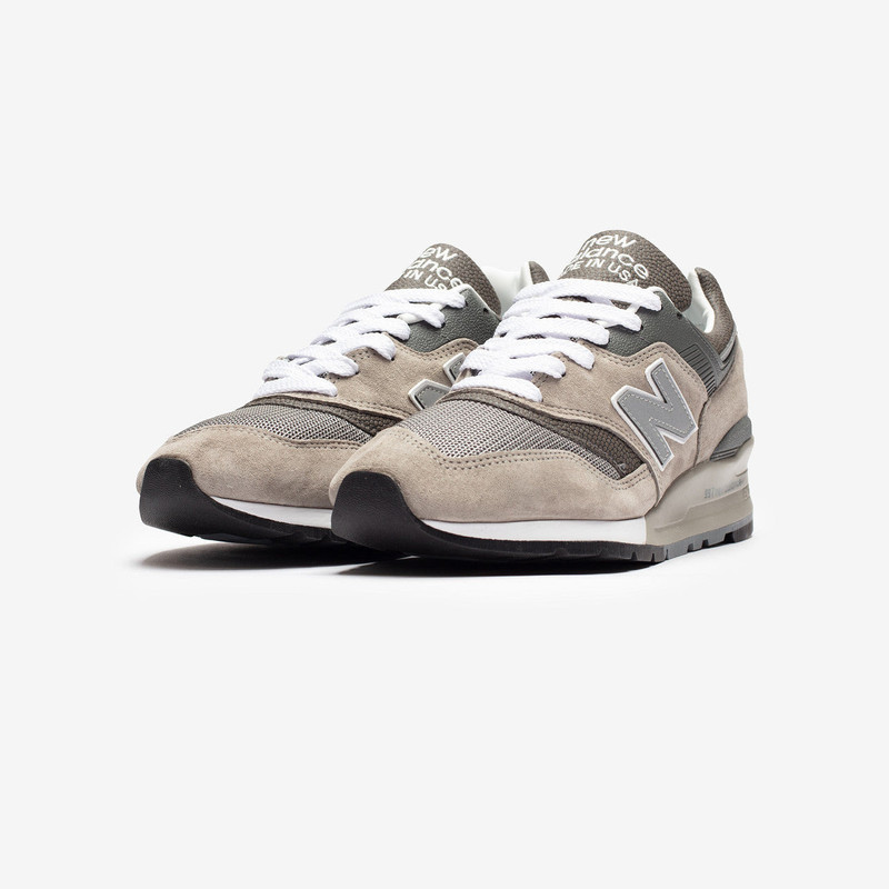 New Balance 997 운동화 outlook