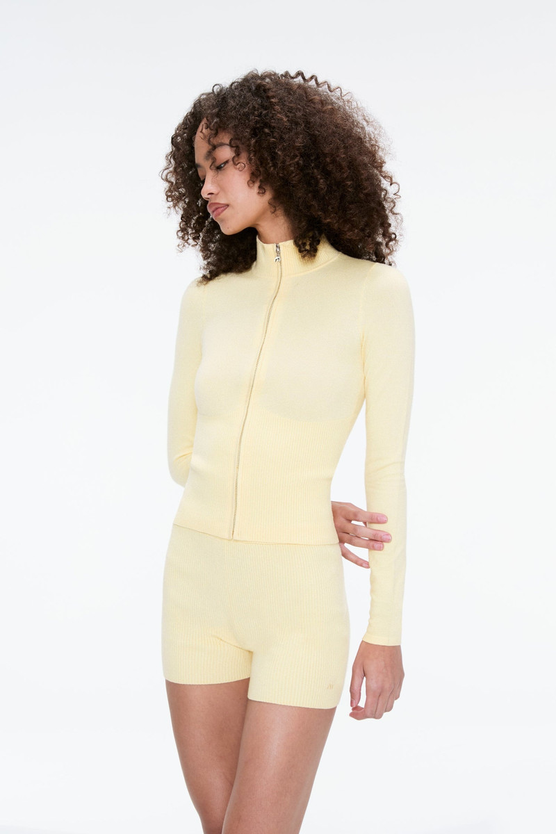 KNIT BOOTY SHORT - BUTTER 4