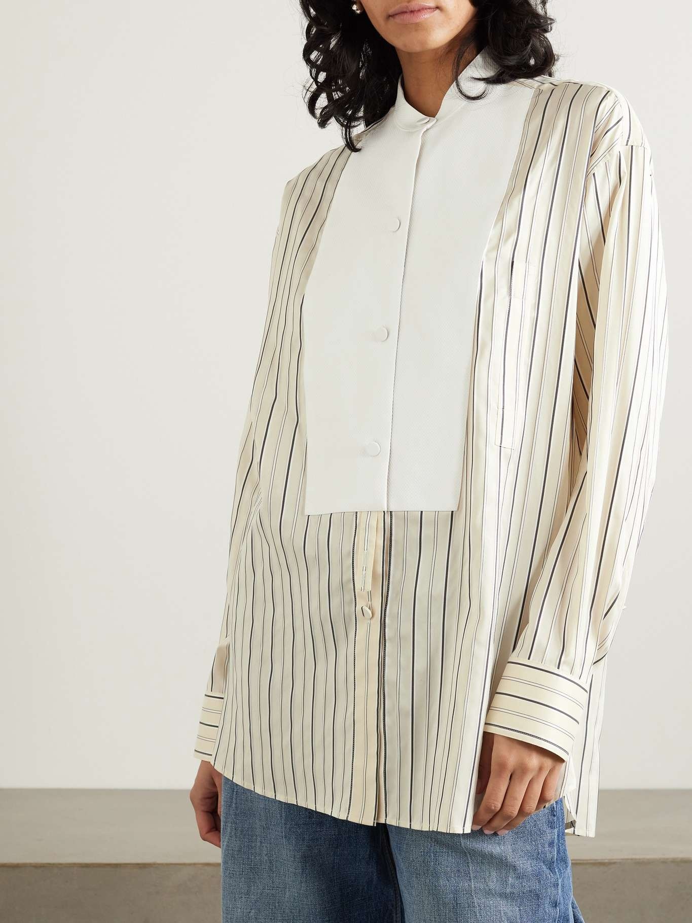 + NET SUSTAIN Plastron organic cotton-paneled striped organic silk-blend shirt - 3