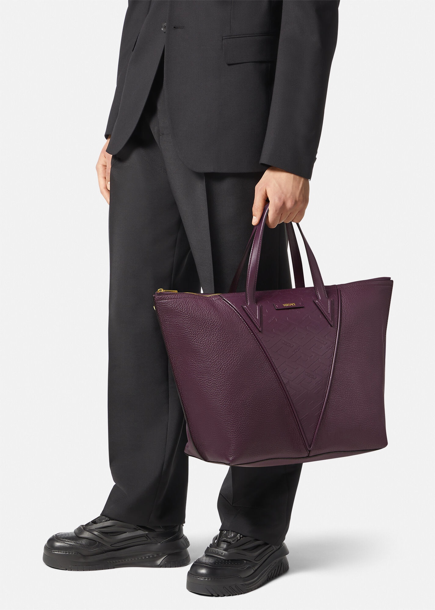V Greca Signature Tote Bag - 6