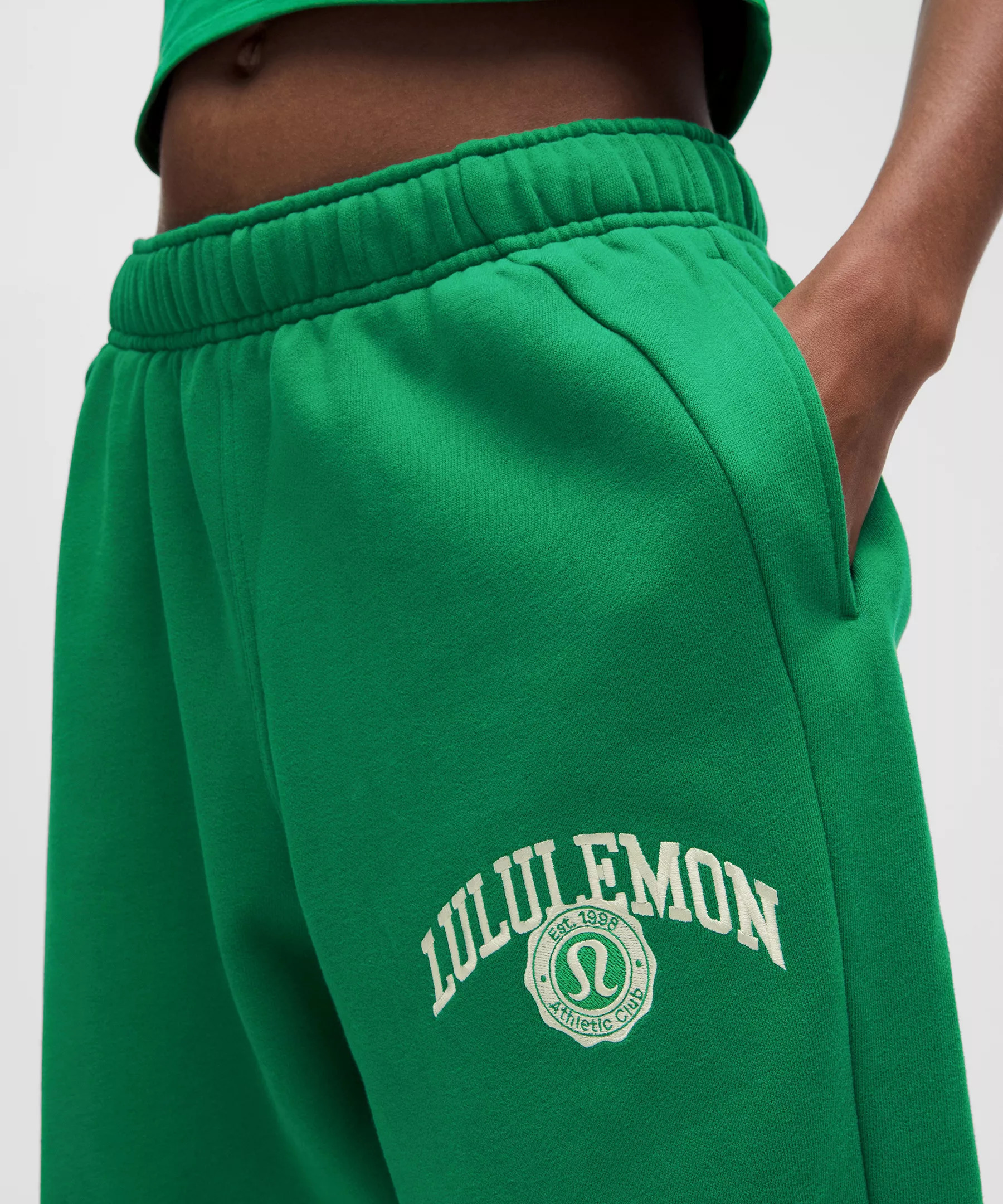 Scuba Mid-Rise Oversized Jogger *Graphic - 5