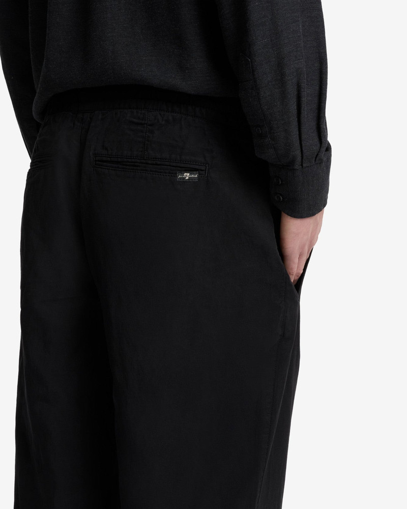 Linen Blend Jogger Pant in Black 4