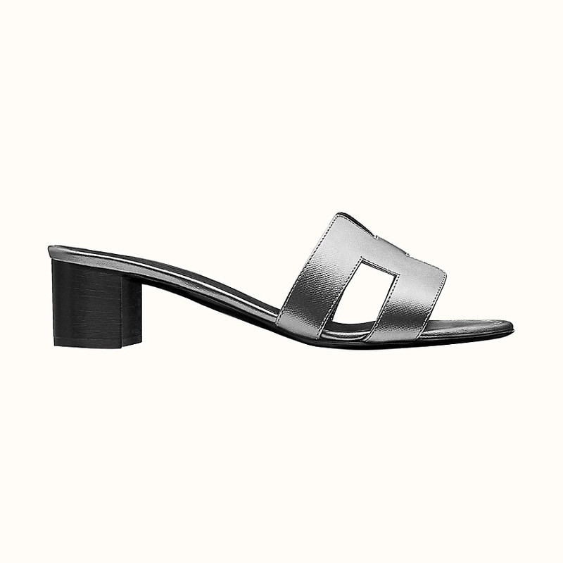 Hermès Oasis sandal outlook
