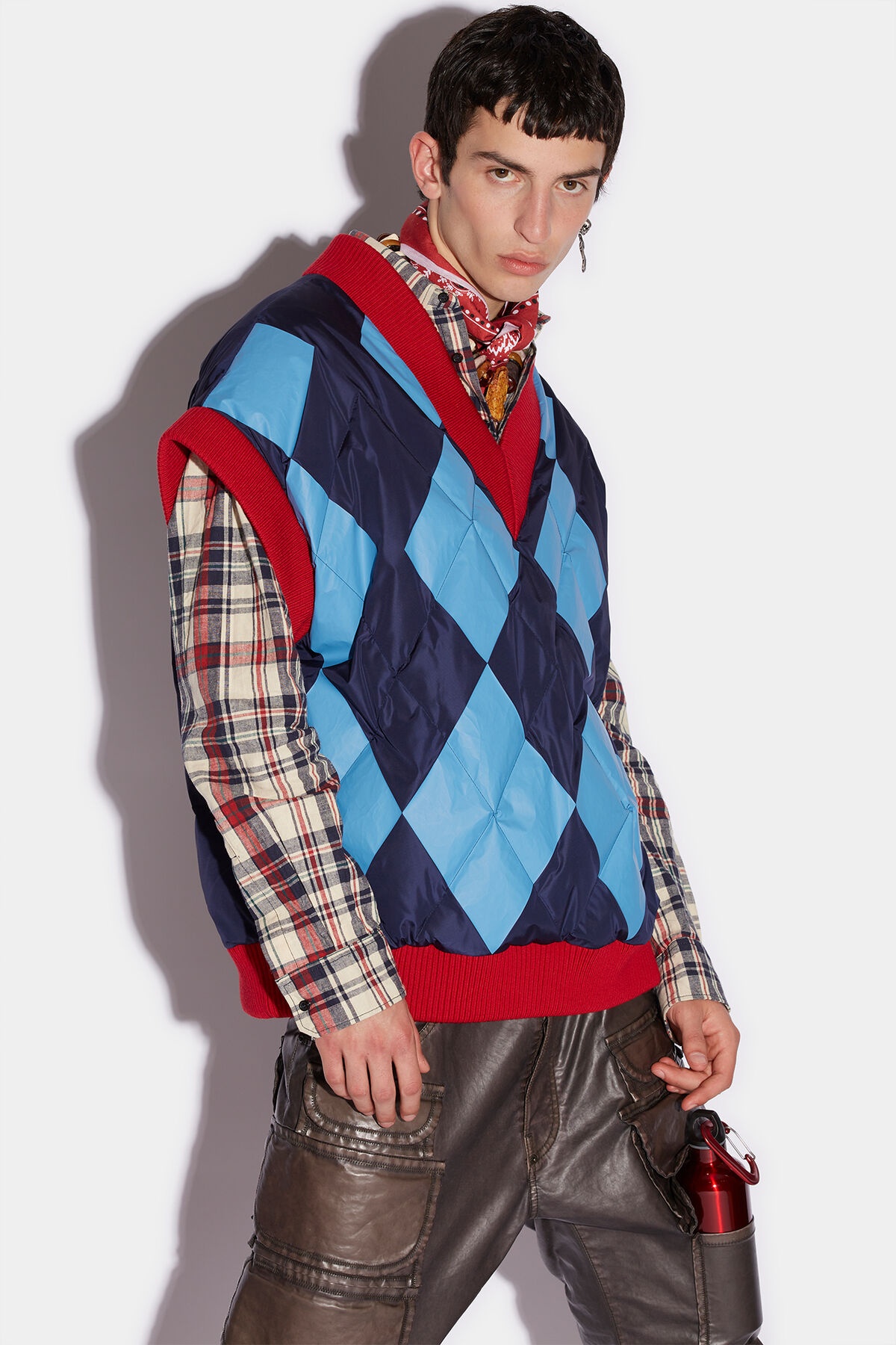 ARGYLE PUFFER VEST - 2