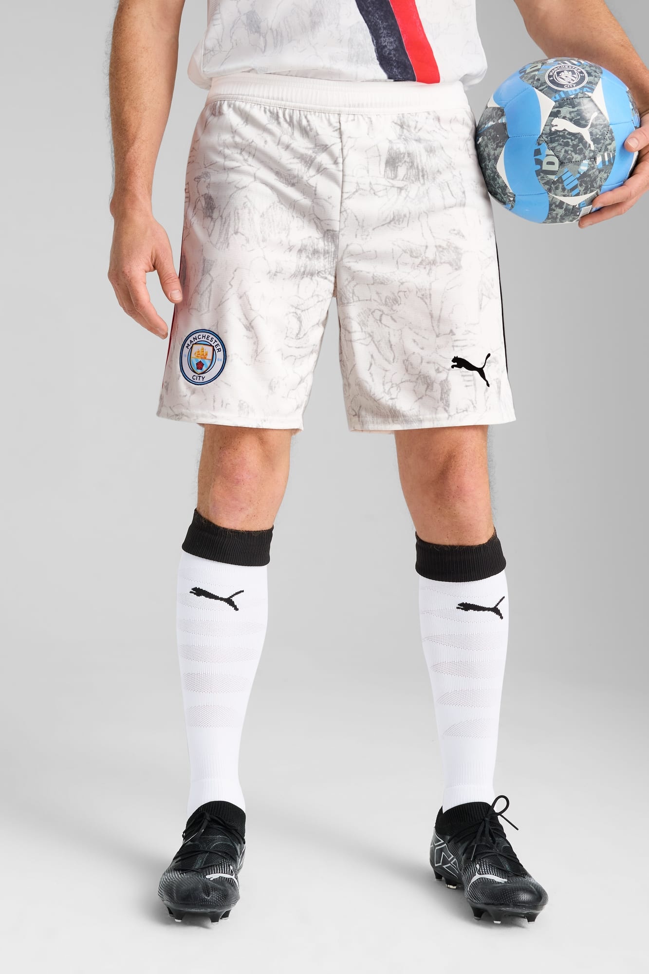 KIDSUPER x MANCHESTER CITY Shorts Men - 3
