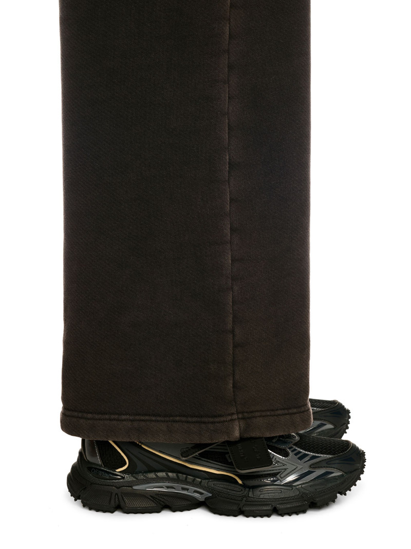 Off-White Full Black Be Right Back outlook