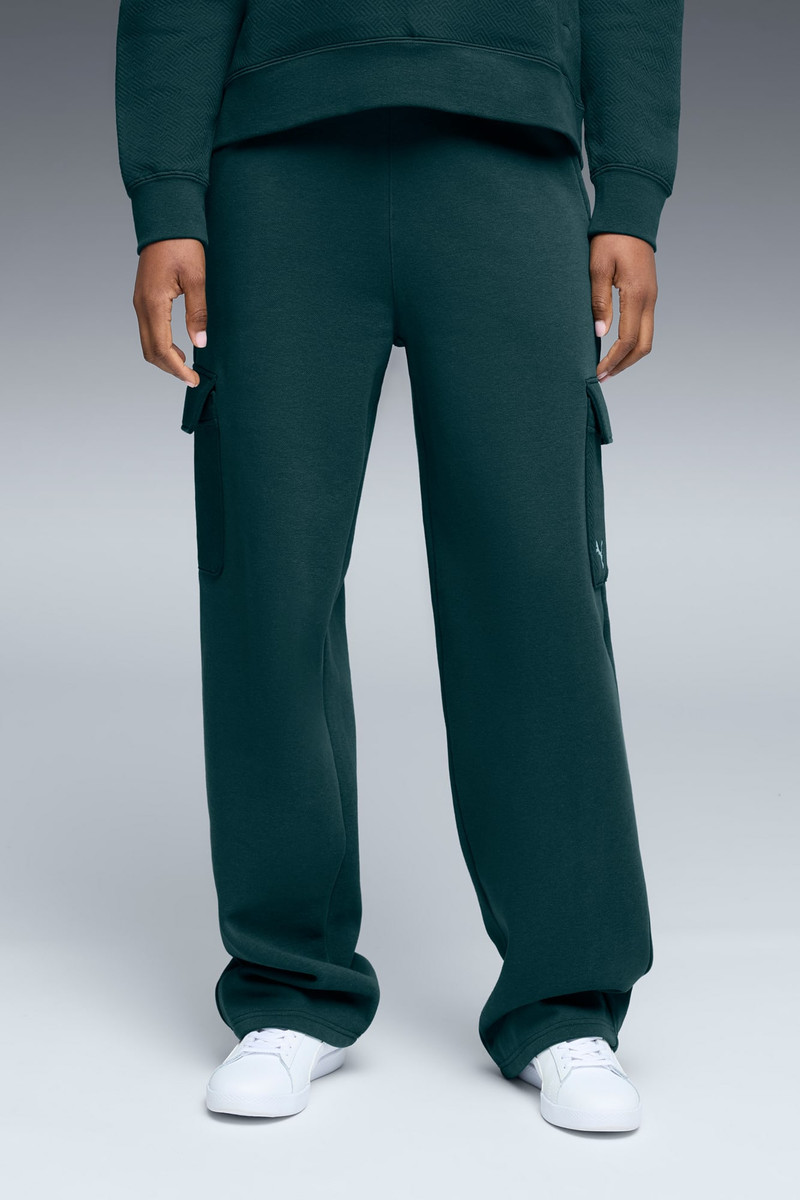 PUMA PUMA Elevated Essentials Women's Straight Leg Cargo Pants outlook