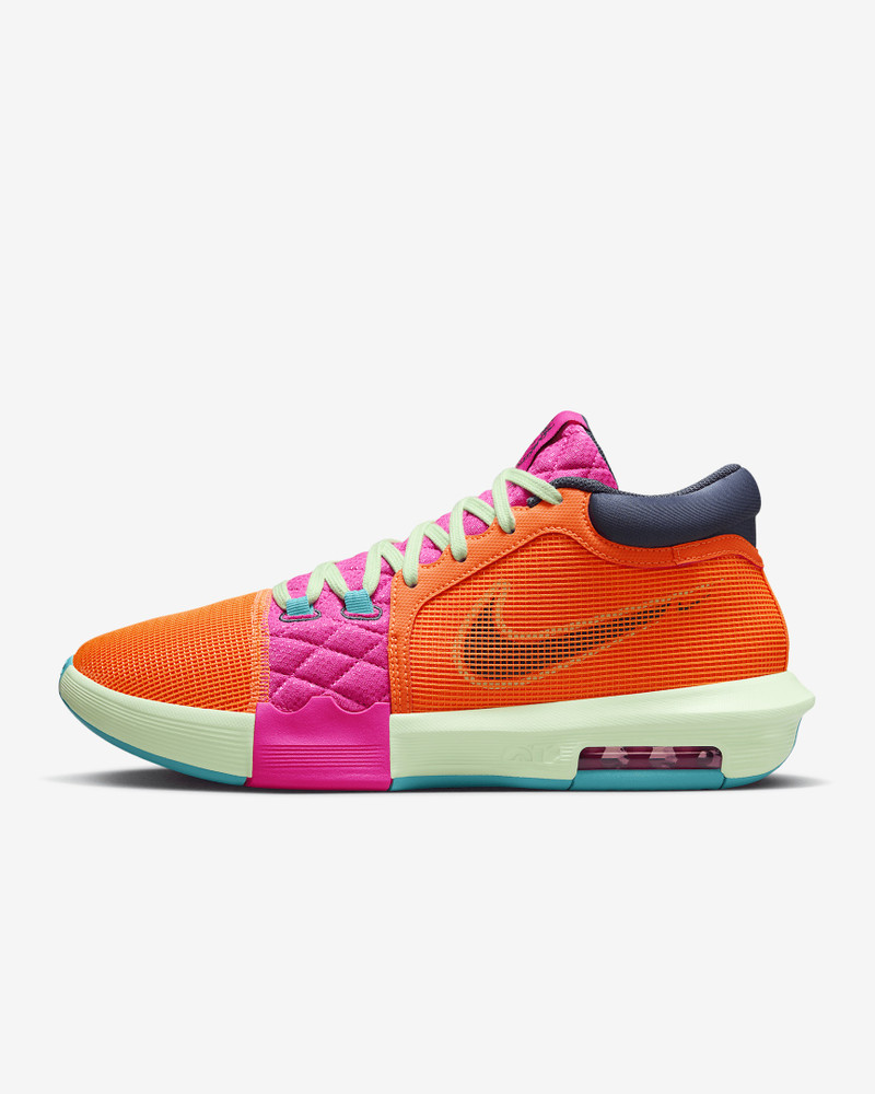 나이키 남자의 LeBron Witness 8 농구 신발 - 1
