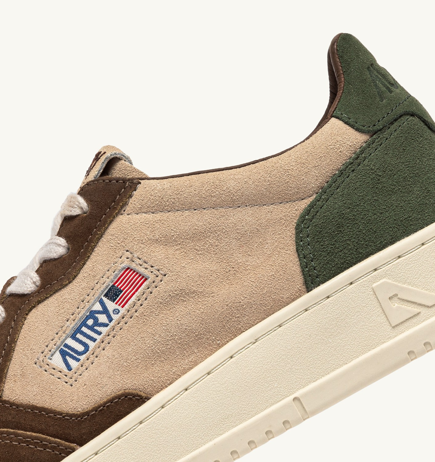 MEDALIST LOW SNEAKERS IN TRICOLOR LAND AND CAPER SUEDE - 6