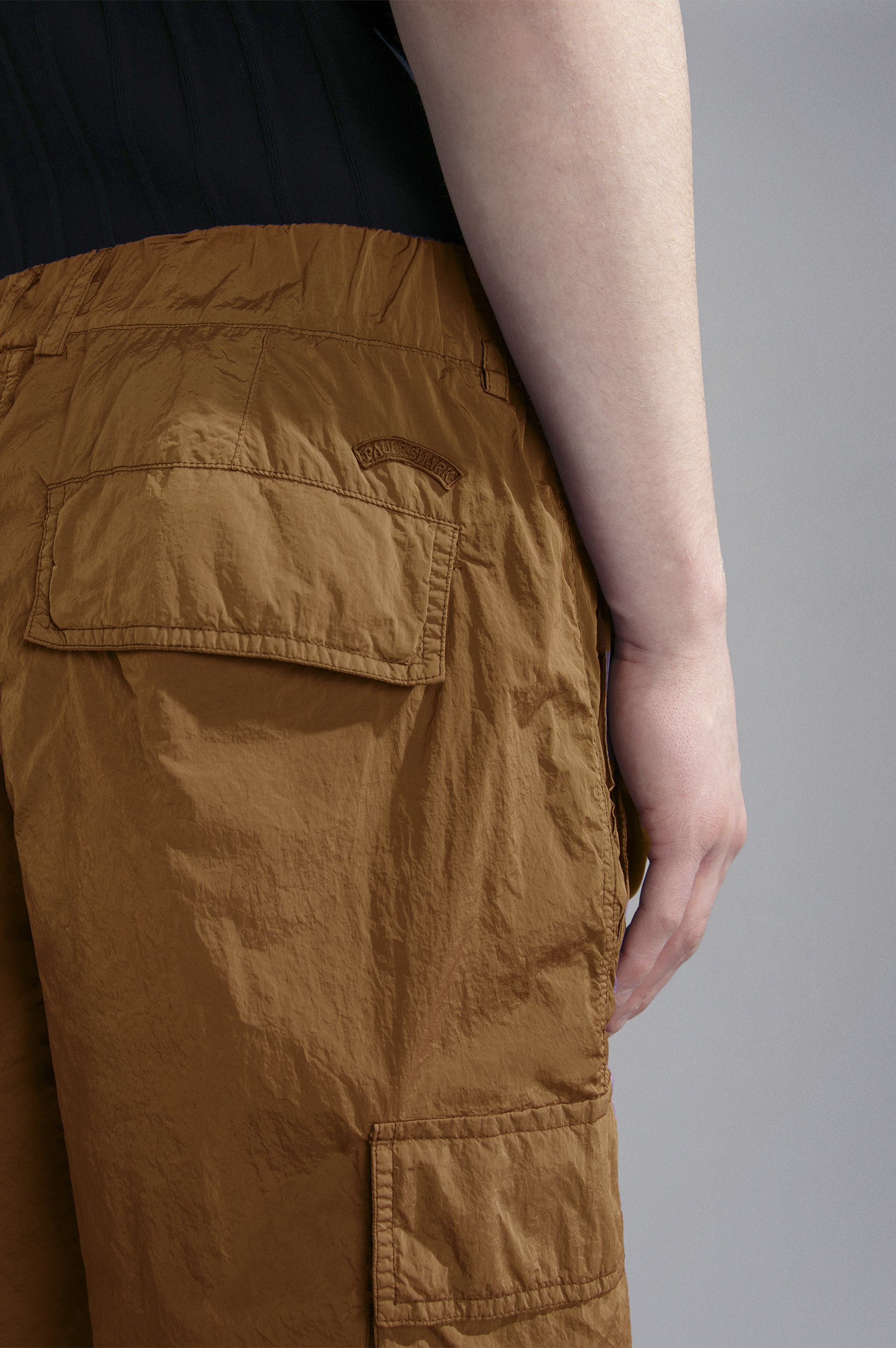 GARMENT DYED NYLON BERMUDA SHORTS - 4