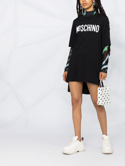 Moschino logo asymmetric T-shirt outlook