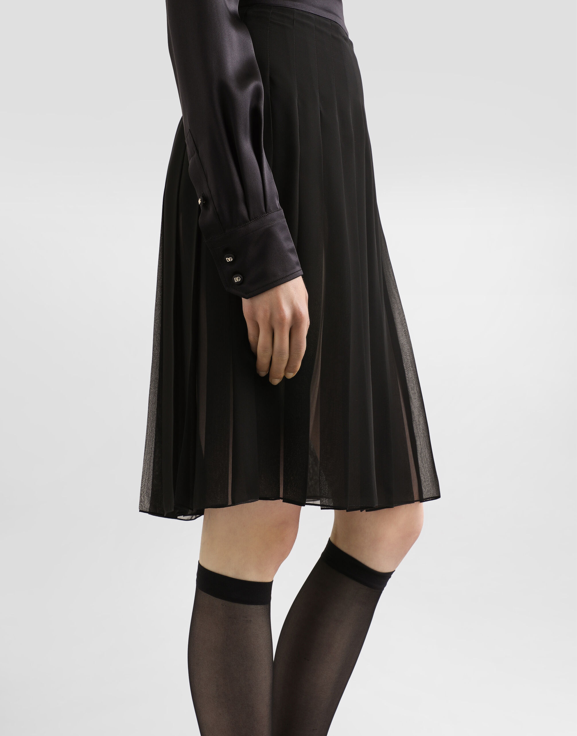 Satin sack top with lace shirt front - 4