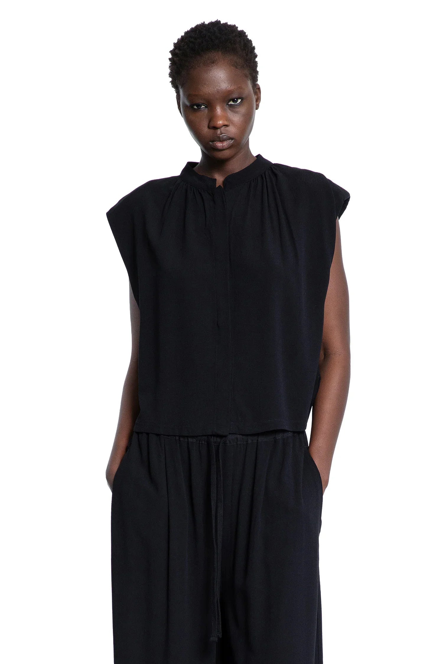 Sleeveless-Viscose-Jersey-Blouse - 5