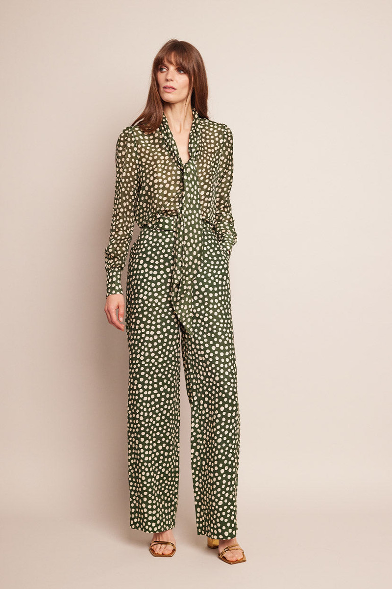Mayflower Pants Bold, Sophisticated, and Endlessly Versatile 3