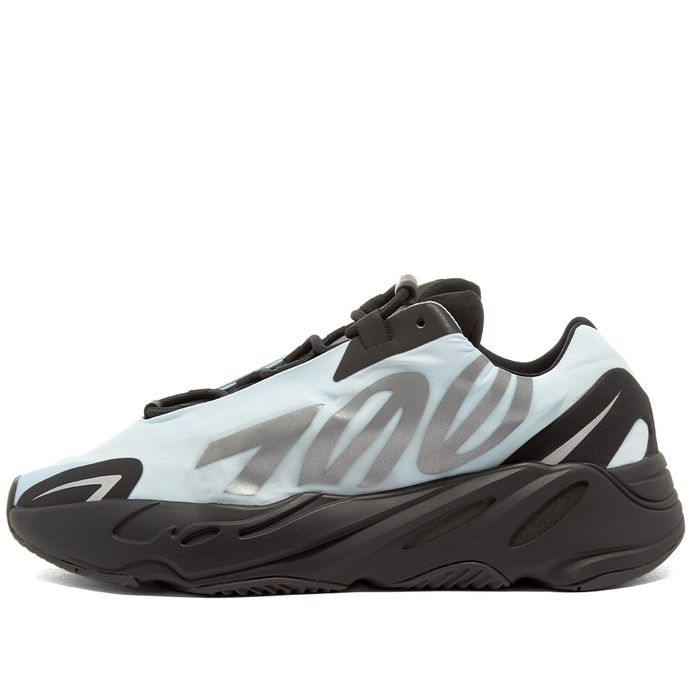 Yeezy 700 MNVN - 2