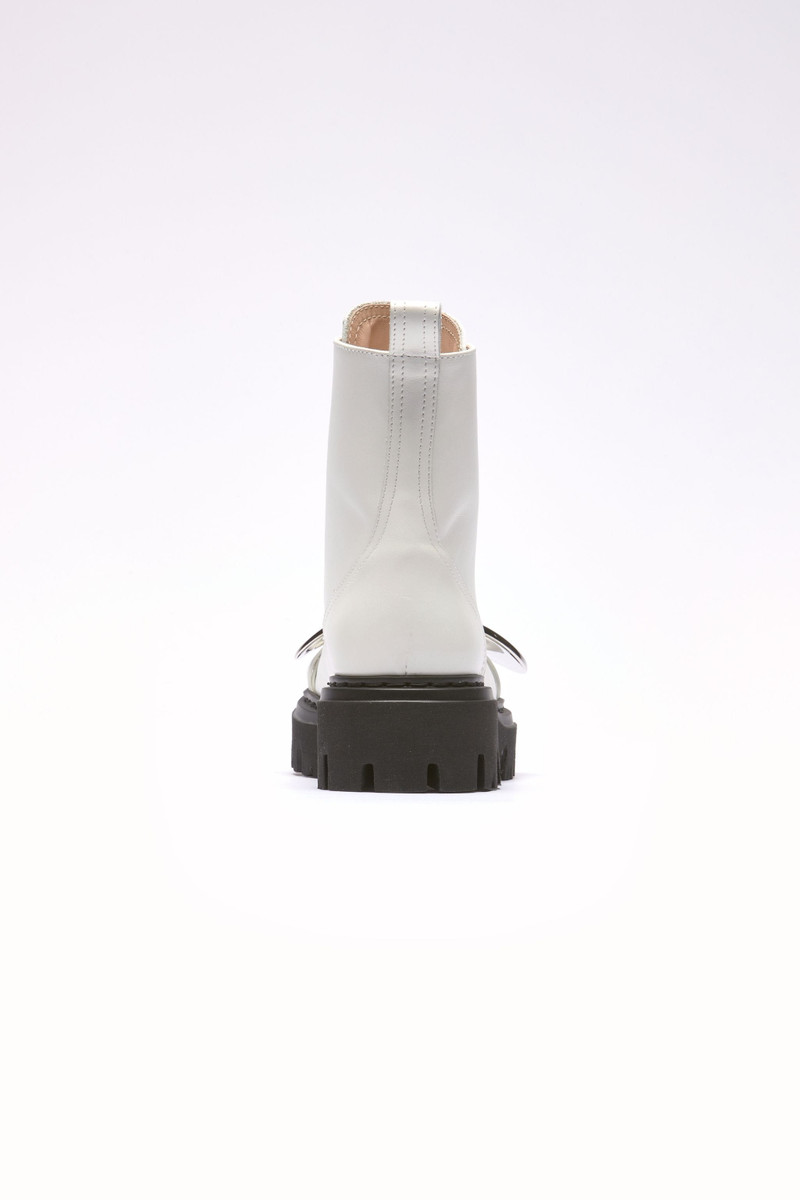N°21 BUCKLE-EMBELLISHED BOOTS outlook