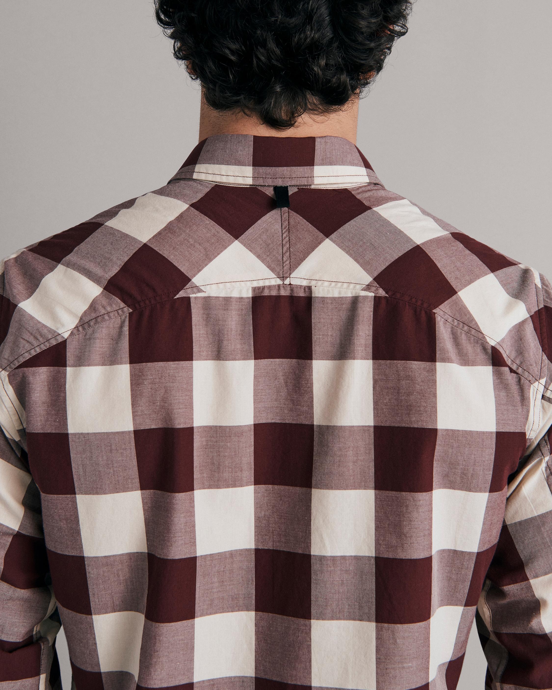 Engineered Check Cotton Shirt
Classic Fit Shirt - 6