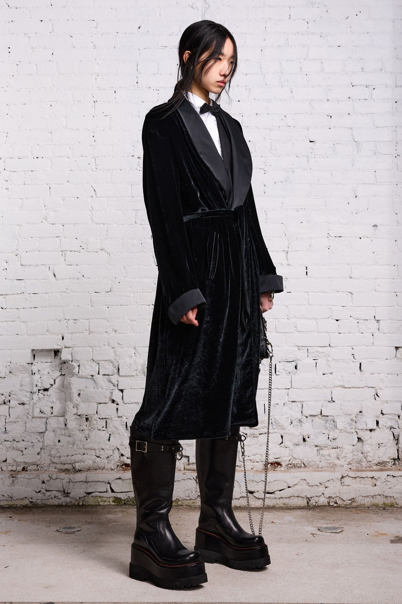 PIPED SMOKING ROBE - BLACK VELVET - 3