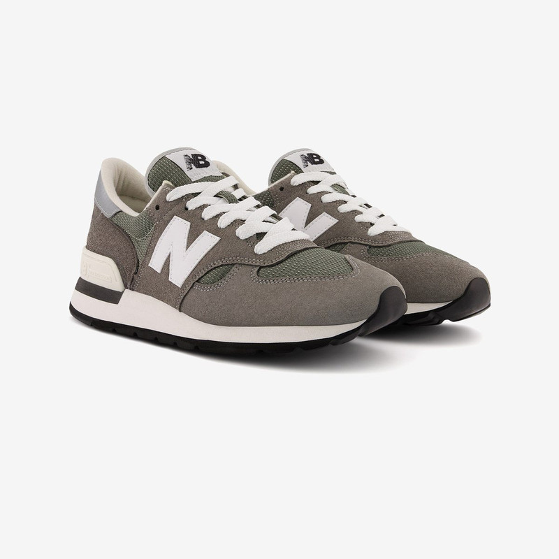 New Balance 990v1 outlook