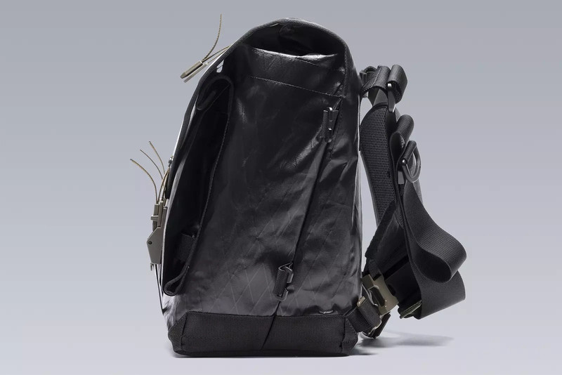 3A-5-CR Messenger Einsatztasche Black 9