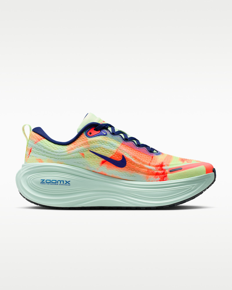 Nike Vomero Plus Men’s Road Running Shoes 3