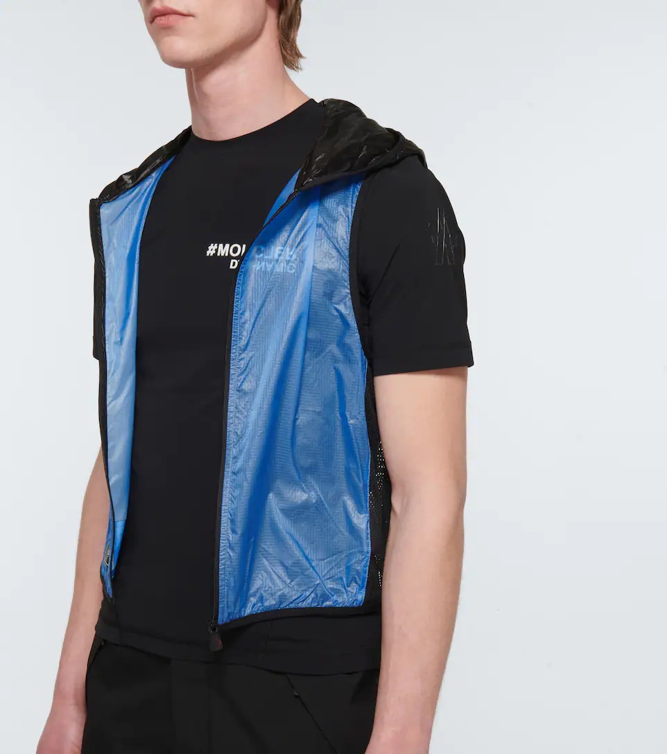 Technical short-sleeved vest - 5