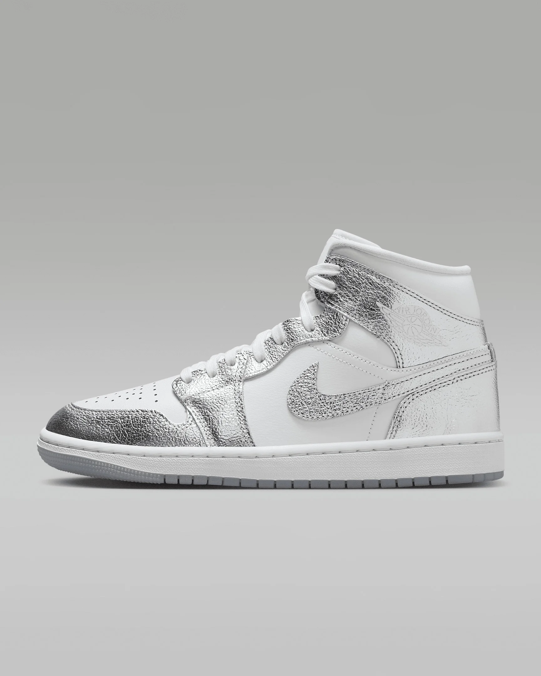 Air Jordan 1 Mid SE Women's Shoes - 1
