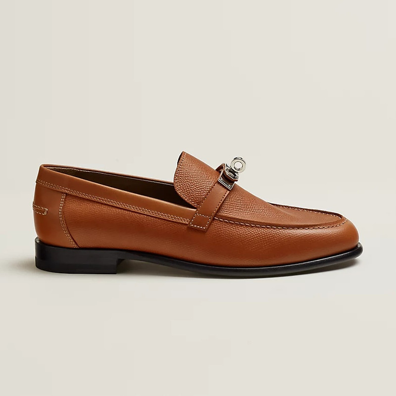 Hermès Destin loafer outlook