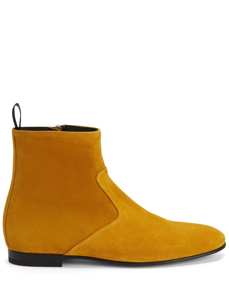 zip-up suede boots 1