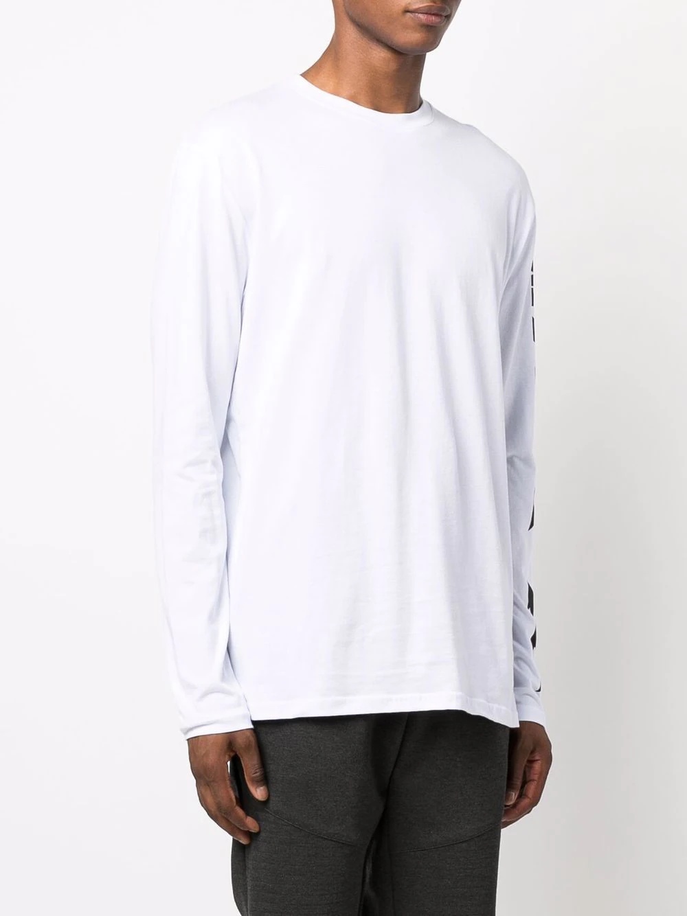 round neck long-sleeved T-shirt - 3