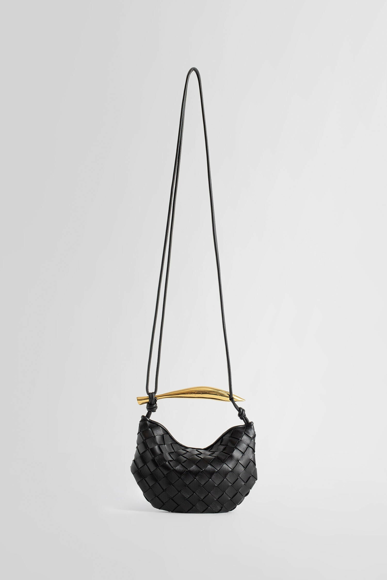 BOTTEGA VENETA WOMAN BLACK TOP HANDLE BAGS - 1