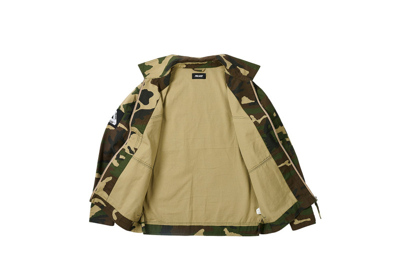 PALACE AVIATOR JACKET CAMO outlook