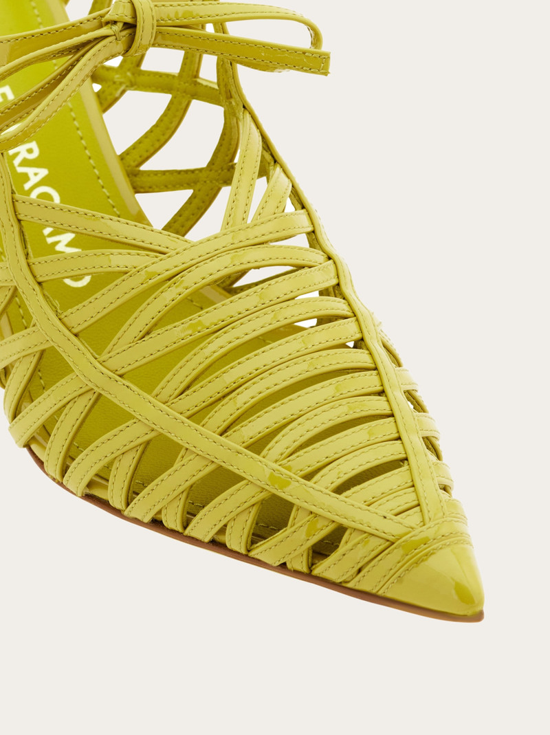 S-shaped heel mule 5