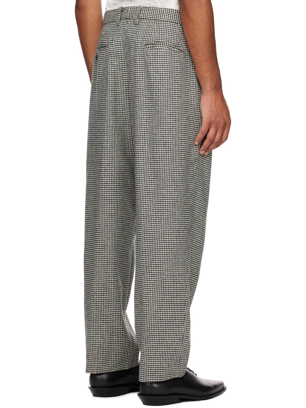 White & Black Two Tuck Front Trousers - 3