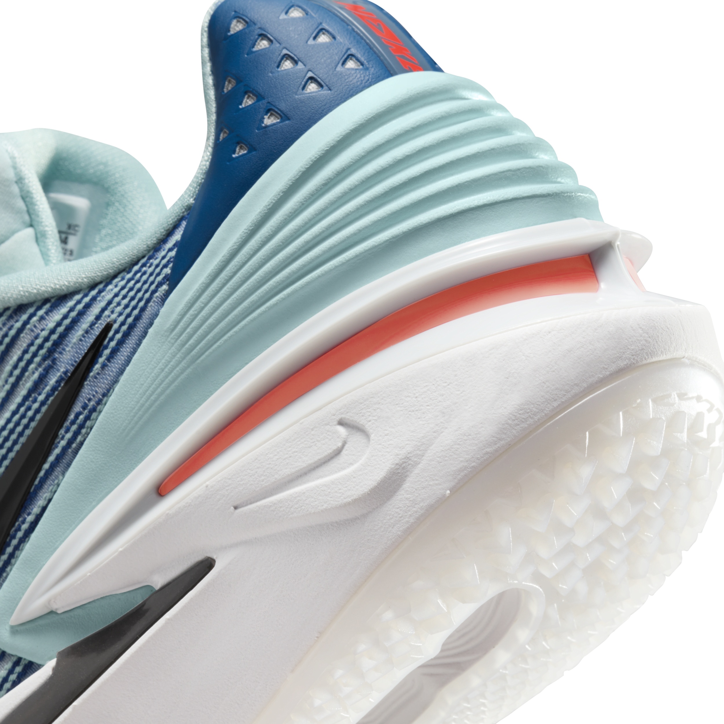 Nike Men's G.T. Cut 2 Basketball Shoes - 8